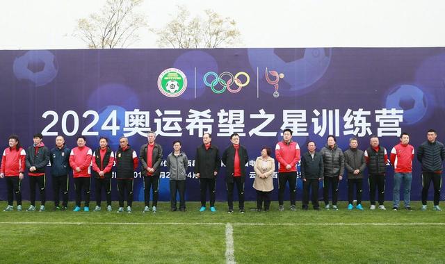 黄色小污片